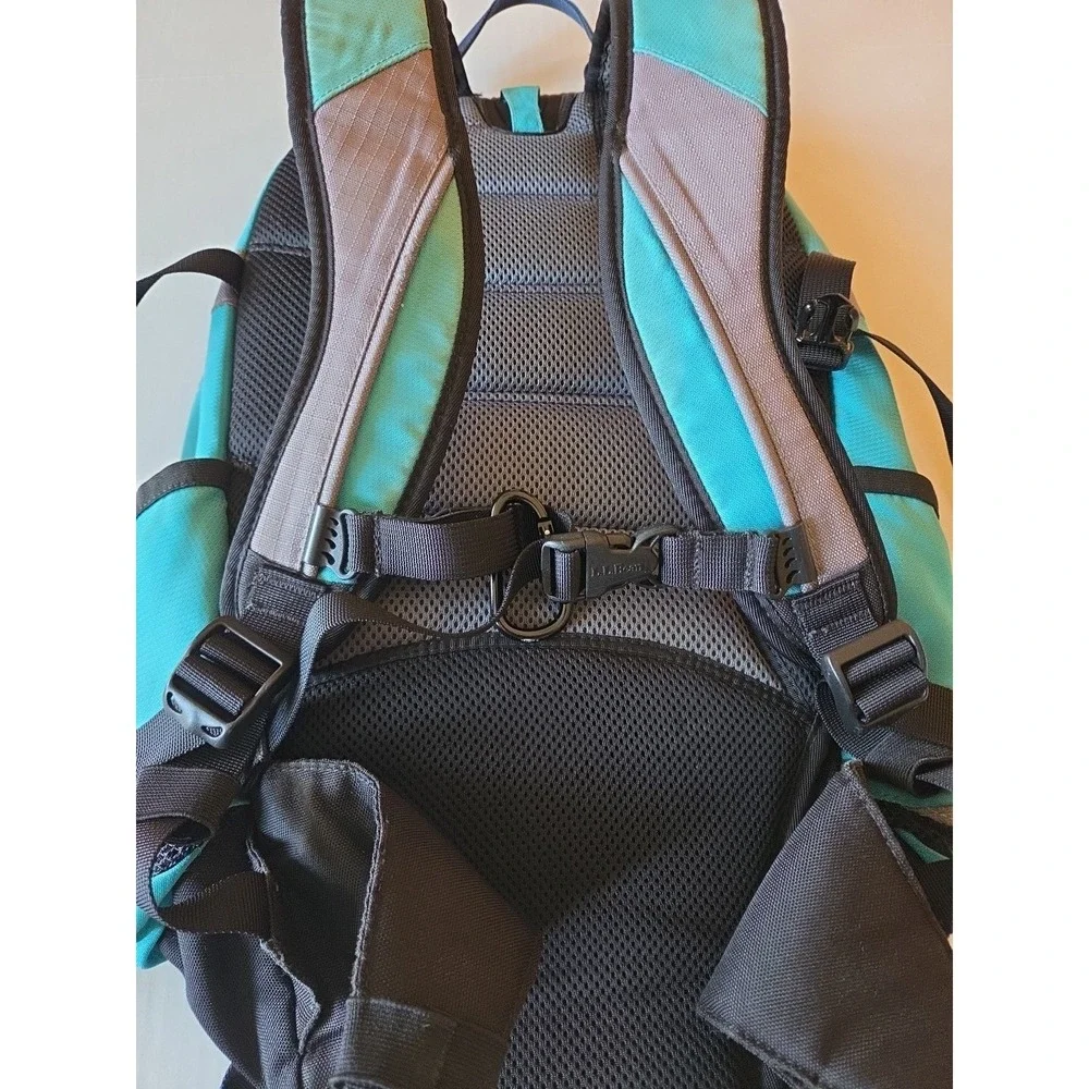 LL Bean features main